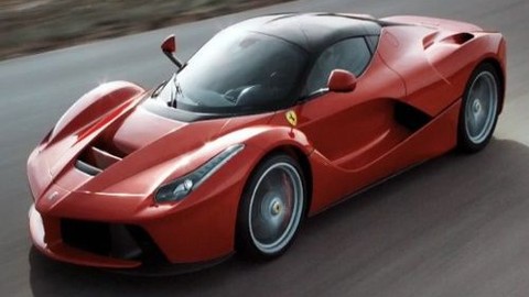 LaFerrari satışa sunuldu, fiyatı dudak uçuklatıyor!