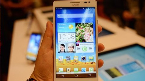 CES 2014: Huawei dev ekranlı Ascend Mate 2'yi tanıttı!