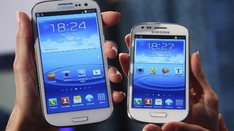 Samsung Galaxy Note 2 ve S3'e yeni TouchWiz arayüzü gelecek mi?