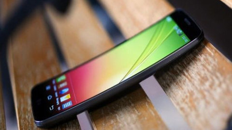 LG G Flex, iF 2014 tasarım ödülünün sahibi oldu