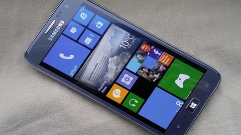 Samsung'un Windows Phone'lu yeni telefonu ortaya çıktı