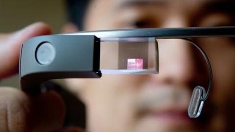 Google, Google Glass'ın popülaritesini bitirdi mi?
