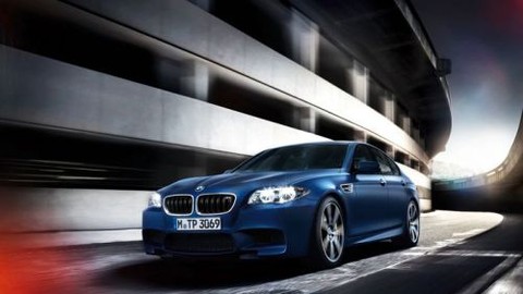 BMW'nin 30. yıla özel M5 modelinin detayları sızdı