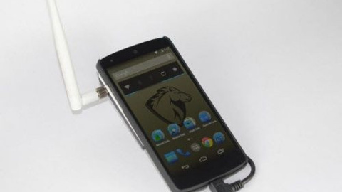 Debian OS'lu Wi Fi hackleyen akıllı telefon