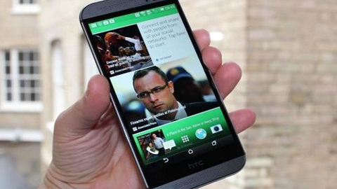 HTC One M8'in mavi rengi de ortaya çıktı