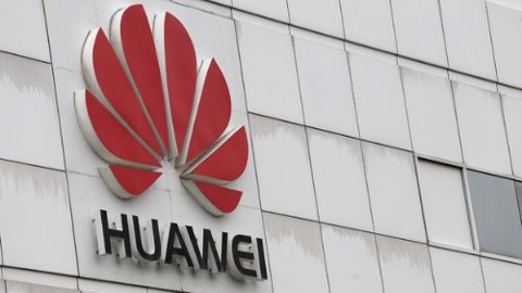 Huawei'nin WP-Android işletim sistemine sahip akıllı telefonu göründü!