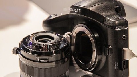 Samsung'un Android tabanlı yeni fotoğraf makinesi: Samsung NX1