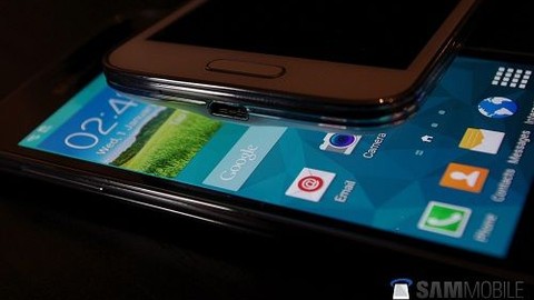 Galaxy S5 mini'nin yeni görüntüleri ve AnTuTu performansı ortaya çıktı