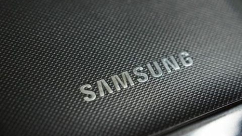 İşte Samsung Galaxy S5 Alpha'nın ilk canlı fotoğrafları