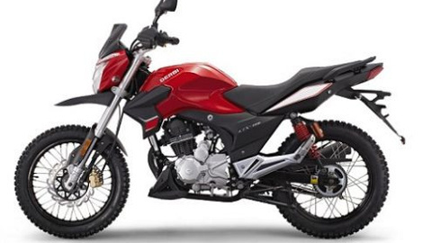 Derbi motosiklet tutkunlarına 2 farklı model ile hitap etmek istiyor!
