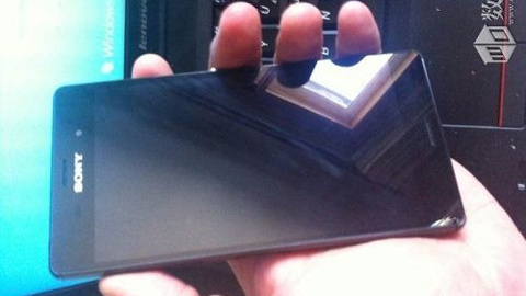 Sony Xperia Z3 cephesinden görüntüler gelmeye devam ediyor