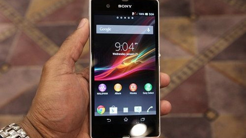 Yayınlanan görüntü Xperia Z için Android 4.4.4'ün yolda olduğunu gösteriyor