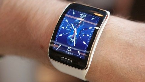 Akıllı saat Gear S ülkemizde satışa sunulacak