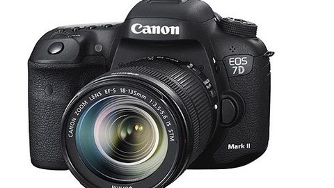 Canon 7D Mark II tanıtım öncesi sızdı