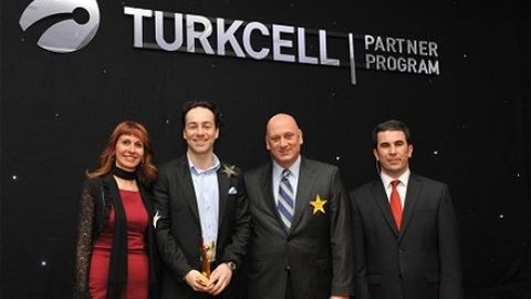 Turkcell Anadolu'daki 100 binlerce şirket iş ortağını "Turkcell Partner Mobil" ile buluyor