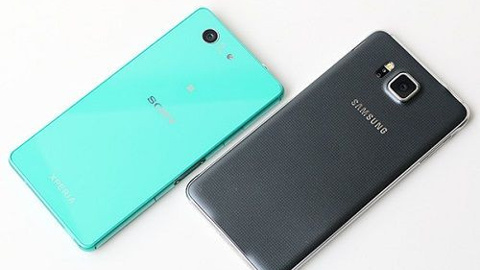 Xperia Z3 Compact - Galaxy Alpha resimli karşılaştırma