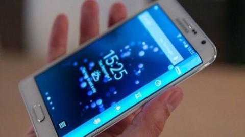Büyük ekranlı telefonlar için yapay parmak üretildi! [Video]