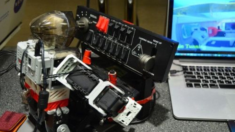 Robot pilot 'Pibot' uçuşa hazırlanıyor!
