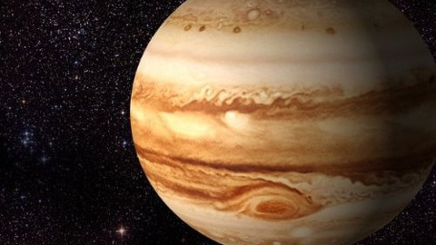 Jupiter üzerindeki kara noktanın ne olduğu açıklandı!