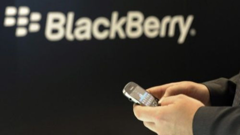 Samsung, mobil güvenliğini BlackBerry'e teslim etti!