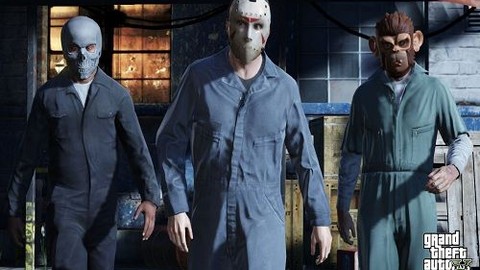 Grand Theft Auto V için silahlı soygun düzenlendi