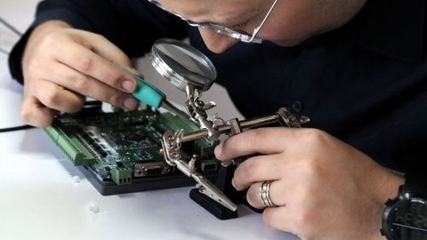 Masaüstü bilgisayarı cebe sığdırdı!