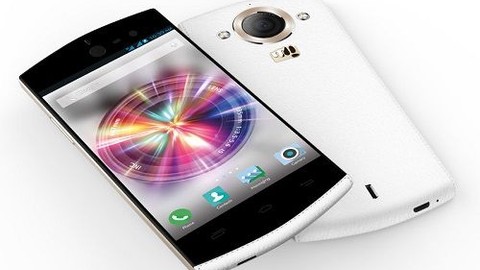LED flaşlı 13MP ön kameralı bir telefon daha!
