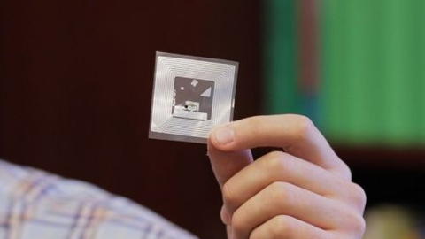 Akıllı etiketler yiyecekleriniz hakkında bilgi veriyor [Video]