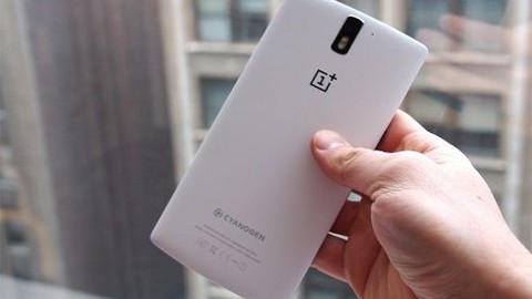 OnePlus One yaklaşık bir milyon sattı