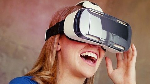 Samsung, Galaxy S6 için Gear VR'nin yenilikçi sürümünü ön siparişe çıkarıyor