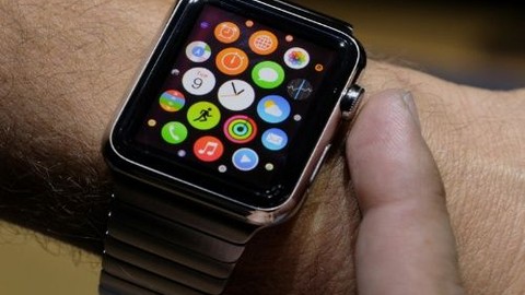 Apple, akıllı saati Apple Watch ile Samsung'u bir günde geçti!