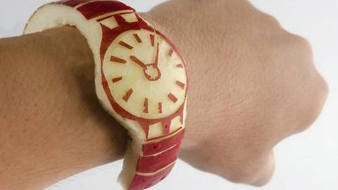 Vine fenomenlerinden Apple Watch'a elmalı gönderme! [Video]