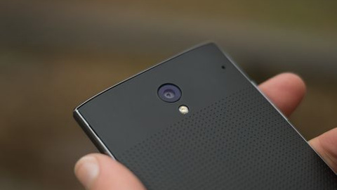 Sharp'ın yeni telefonları 2.100 fps hızında yavaş videolar kaydediyor