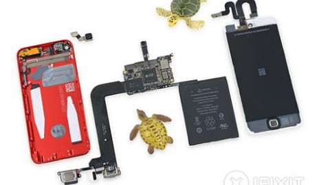 Yeni nesil iPod Touch paramparça!