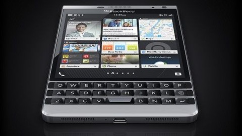 BlackBerry Passport paslanmaz çelik çerçeveye büründü