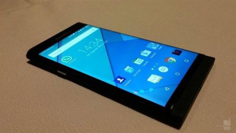 Androidli BlackBerry Venice'in en net görüntüleri