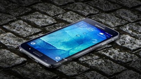 İşte Samsung Galaxy S5 New Edition!