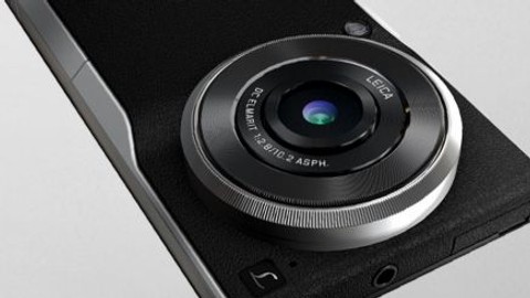 Android işletim sistemli Panasonic Lumix CM10 tanıtıldı