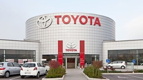 İşte Toyota'nın uçan arabası!