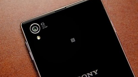 Sony'den iki yeni akıllı telefon geliyor