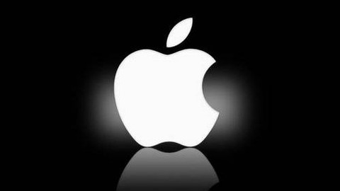 Apple beş yıl aradan sonra Twitter hesabını aktif etti