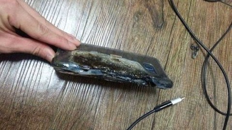 Patlayan Samsung Galaxy Note 7'ye ilk dava açıldı