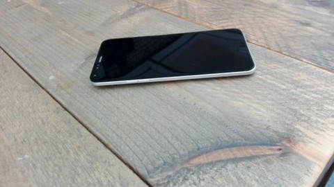 Rüya gibi telefon, rüya gibi fiyata geliyor!
