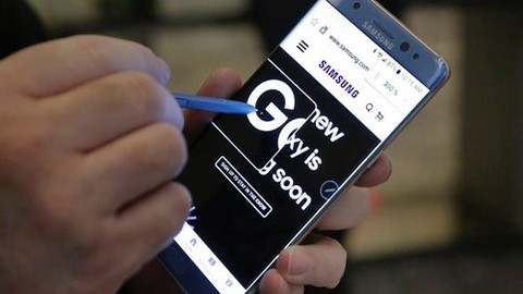 Galaxy Note 7 ile uçağa binene hapis şoku!