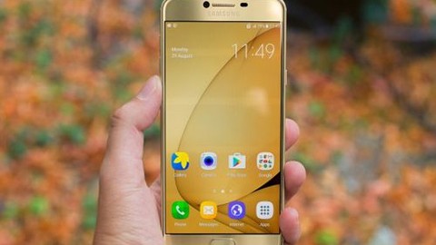 Samsung Galaxy C7 Pro test ediliyor