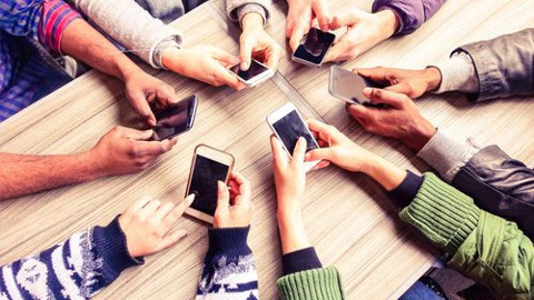 Orta segment akıllı telefonlar liderliği ele aldı!