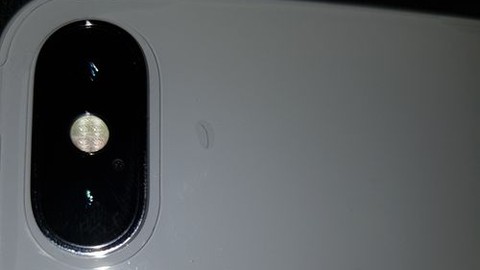 Türkiye'de satılan iPhone X'dan kıl çıktı!