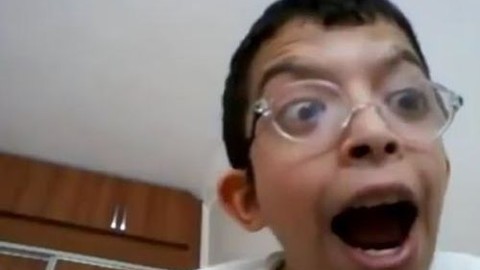 Internet, ergenlerin psikolojisini bozuyor!