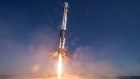 SpaceX bir ilke imza attı!