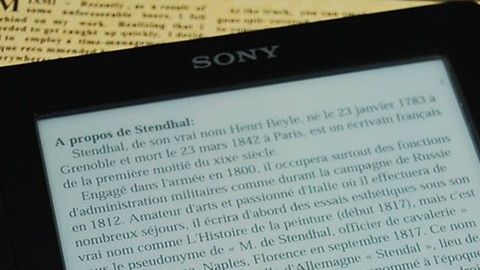 Sony' den yeni E-Kitap okuyucuları geliyor